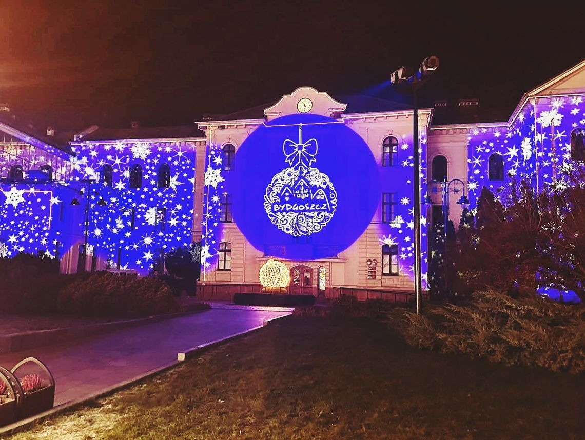 Ostatni weekend Bydgoskiego Jarmarku Świątecznego — większość stoisk otwarta do późna Ostatni weekend Bydgoskiego Jarmarku Świątecznego — większość stoisk otwarta do późna