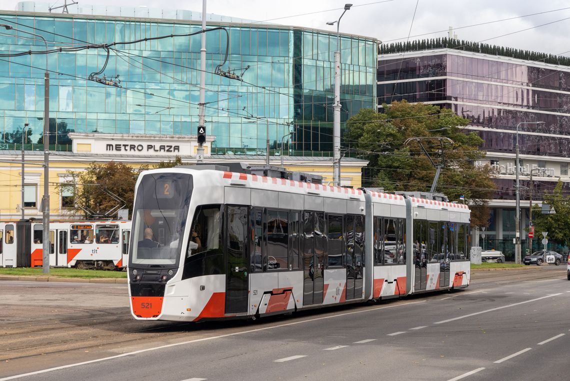 Pierwszy tramwaj PESA już na ulicach Tallina