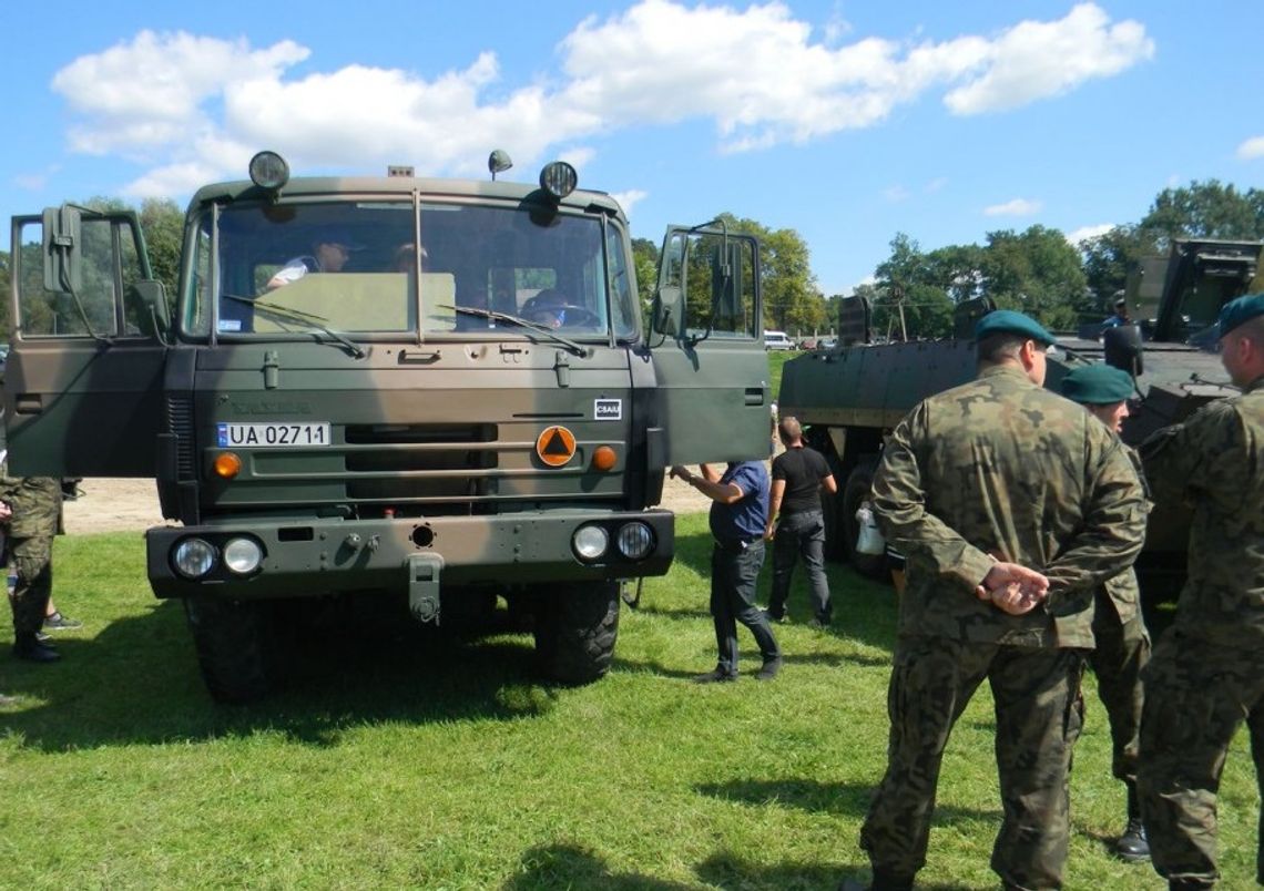 Pokazy sprzętu i ekspozycje wyposażenia wojskowego, czyli Dzień NATO w Bydgoszczy
