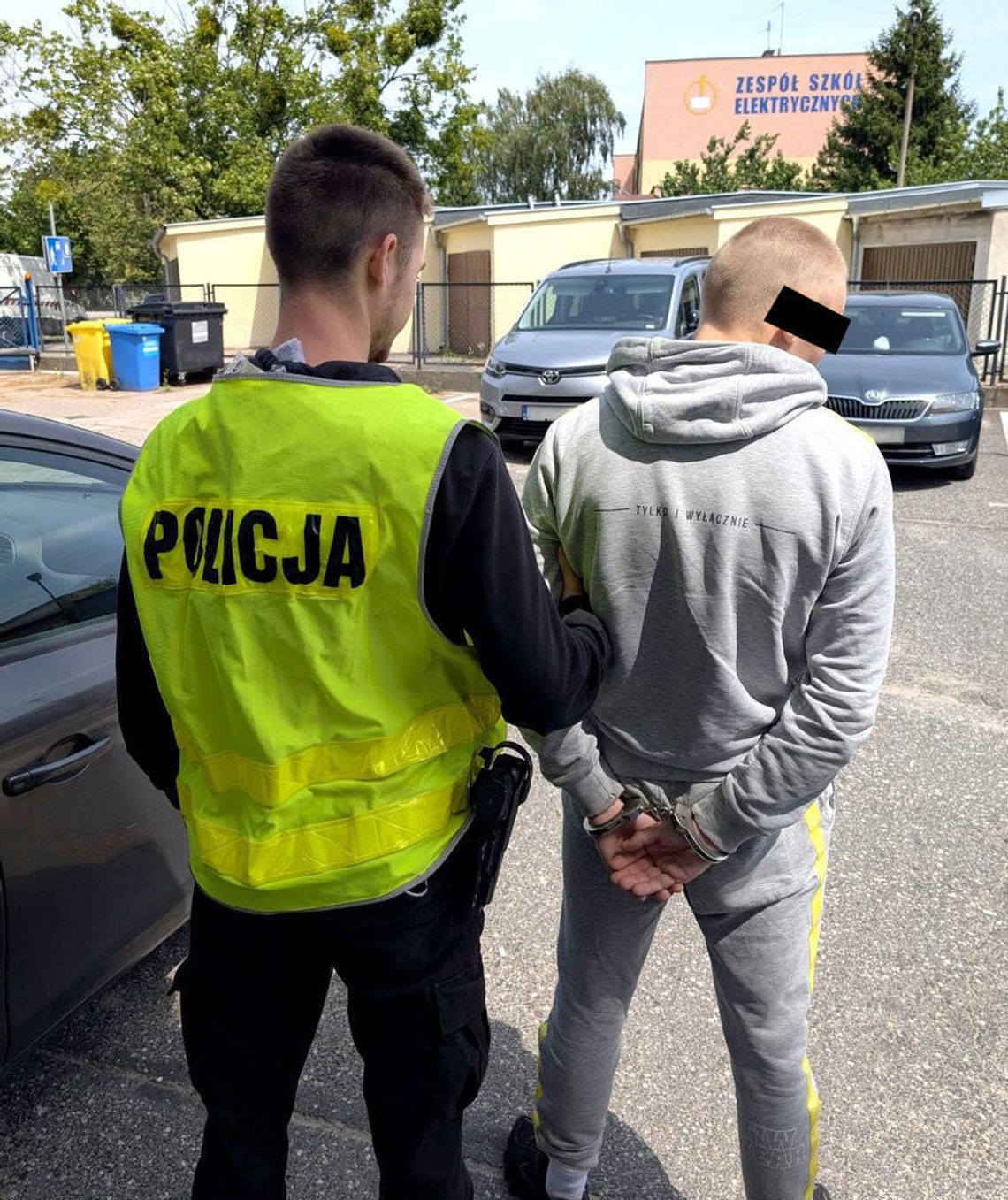 Policjanci z Błonia zatrzymali sprawców rozboju