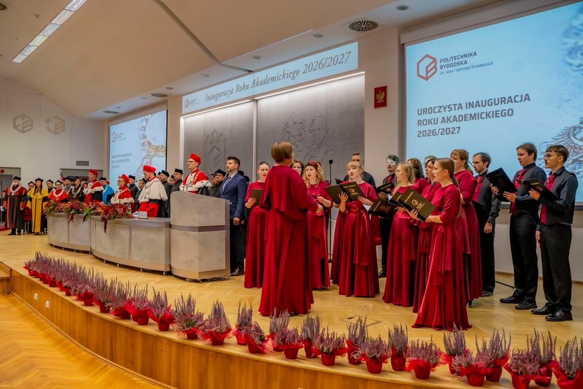 Politechnika Bydgoska rozpoczyna nowy rok akademicki i uruchamia Weterynarię. Rektor apeluje: „Wybierajcie Bydgoszcz jako miejsce studiowania i życia” Politechnika Bydgoska rozpoczyna nowy rok akademicki i uruchamia Weterynarię. Rektor apeluje: „Wybierajcie Bydgoszcz jako miejsce studiowania i życia”