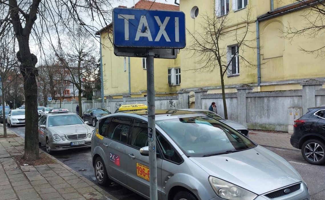 Postoje taksówek w Bydgoszczy zostaną zamienione na parkingi