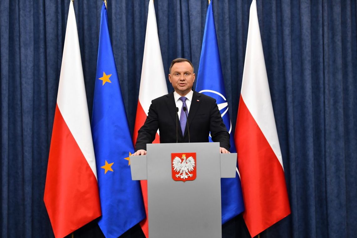 Prezydent: Polska nie zamierza brać udziału w wojnie; nic nie wskazuje na to, żebyśmy mieli zostać zaatakowani