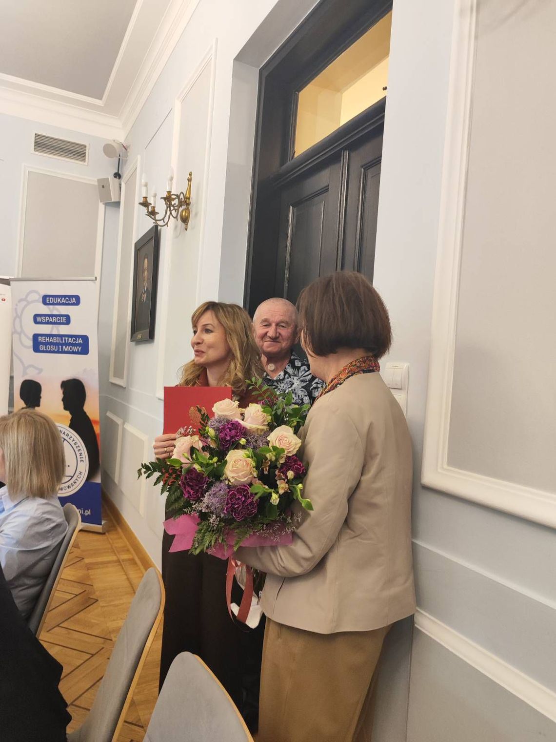 Profesor Anna Sinkiewicz z Bydgoszczy uhonorowana w Sejmie za wieloletnią działalność na rzecz osób po laryngektomii