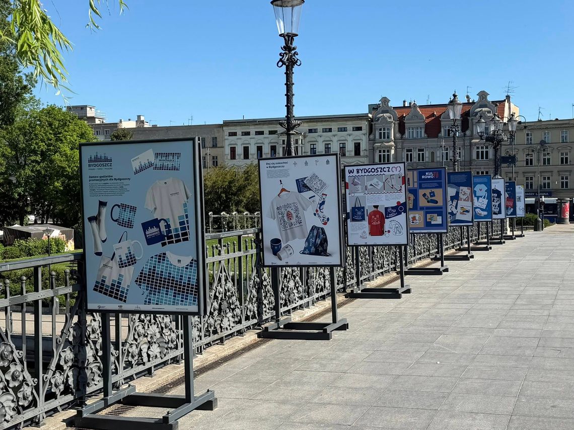 Studenci komunikacji wizualnej pokażą swoje projekty na Moście Staromiejskim w Bydgoszczy Studenci komunikacji wizualnej pokażą swoje projekty na Moście Staromiejskim w Bydgoszczy