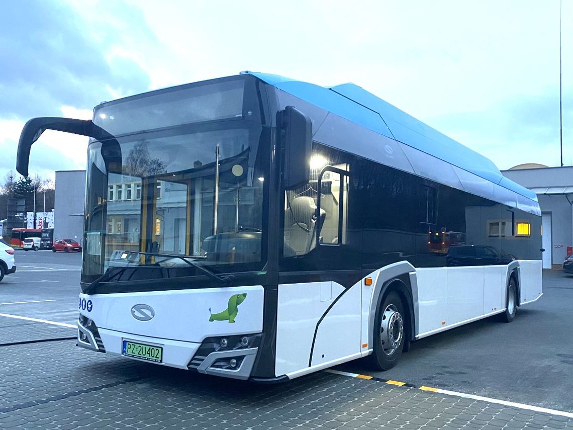 Testowy autobus elektryczny na ulicach Bydgoszczy
