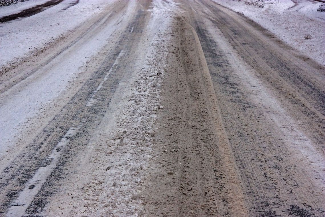 Trudne warunki na drogach powiatu bydgoskiego 
