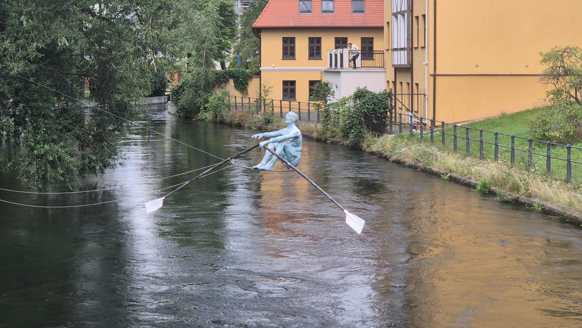 Wioślarz popłynie Młynówką