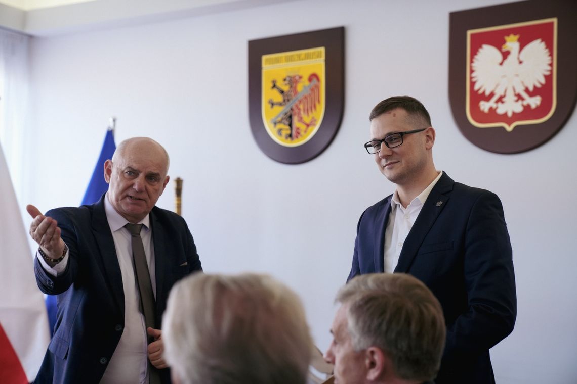 Wojewoda z wizytą w powiecie radziejowskim. Bezpieczeństwo, inwestycje i dialog z samorządami